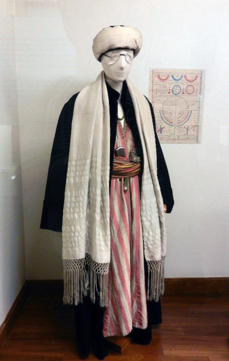 The Jewish Museum in Athens. Historic clothing worn by Jewish men